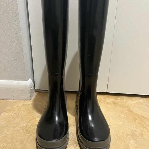 Tory Burch rain boots - Picture 6 of 6